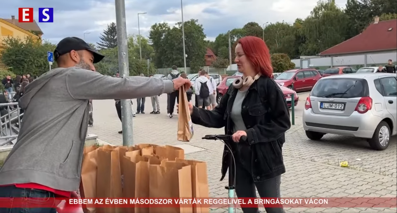 Ebben az évben másodszor várták reggelivel a bringásokat Vácon