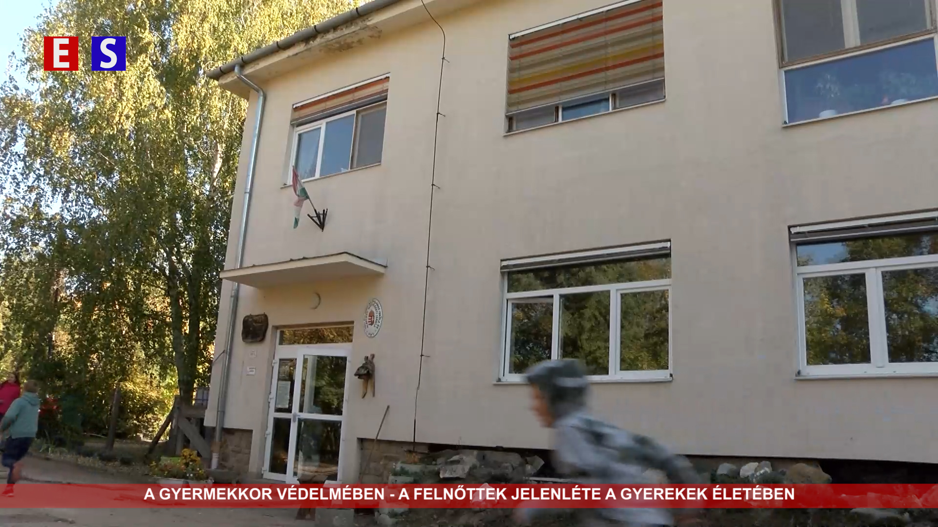 A gyermekkor védelmében- a felnőttek jelenléte a gyerekek életében