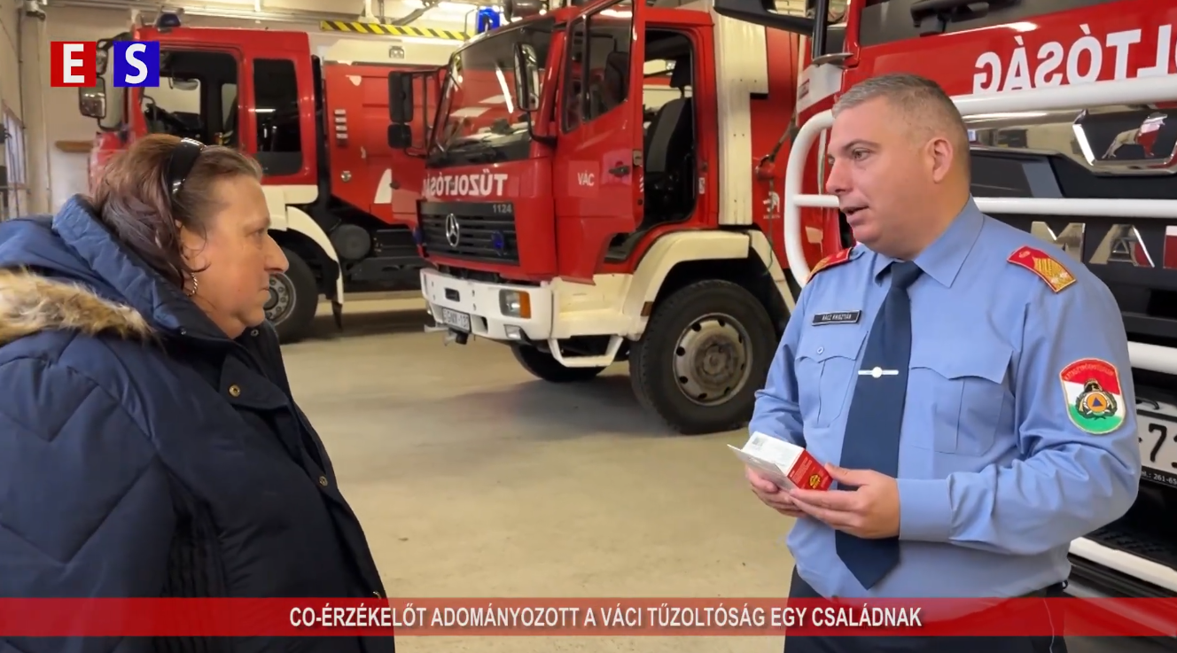 CO-érzékelőt adományozott a váci tűzoltóság egy családnak