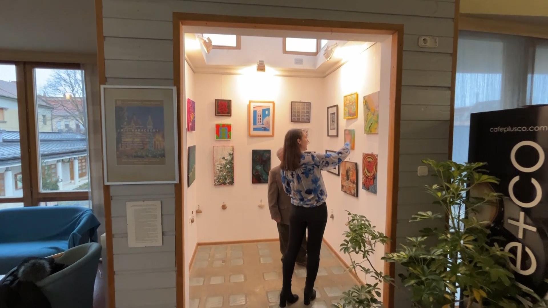 Karácsonyi kiállítással várja a Torony Galéria az érdeklődőket