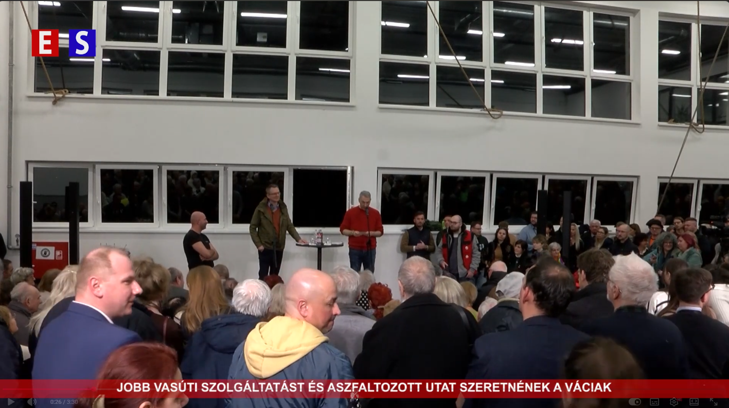 Jobb vasúti szolgáltatást és aszfaltozott utat szeretnének a váciak