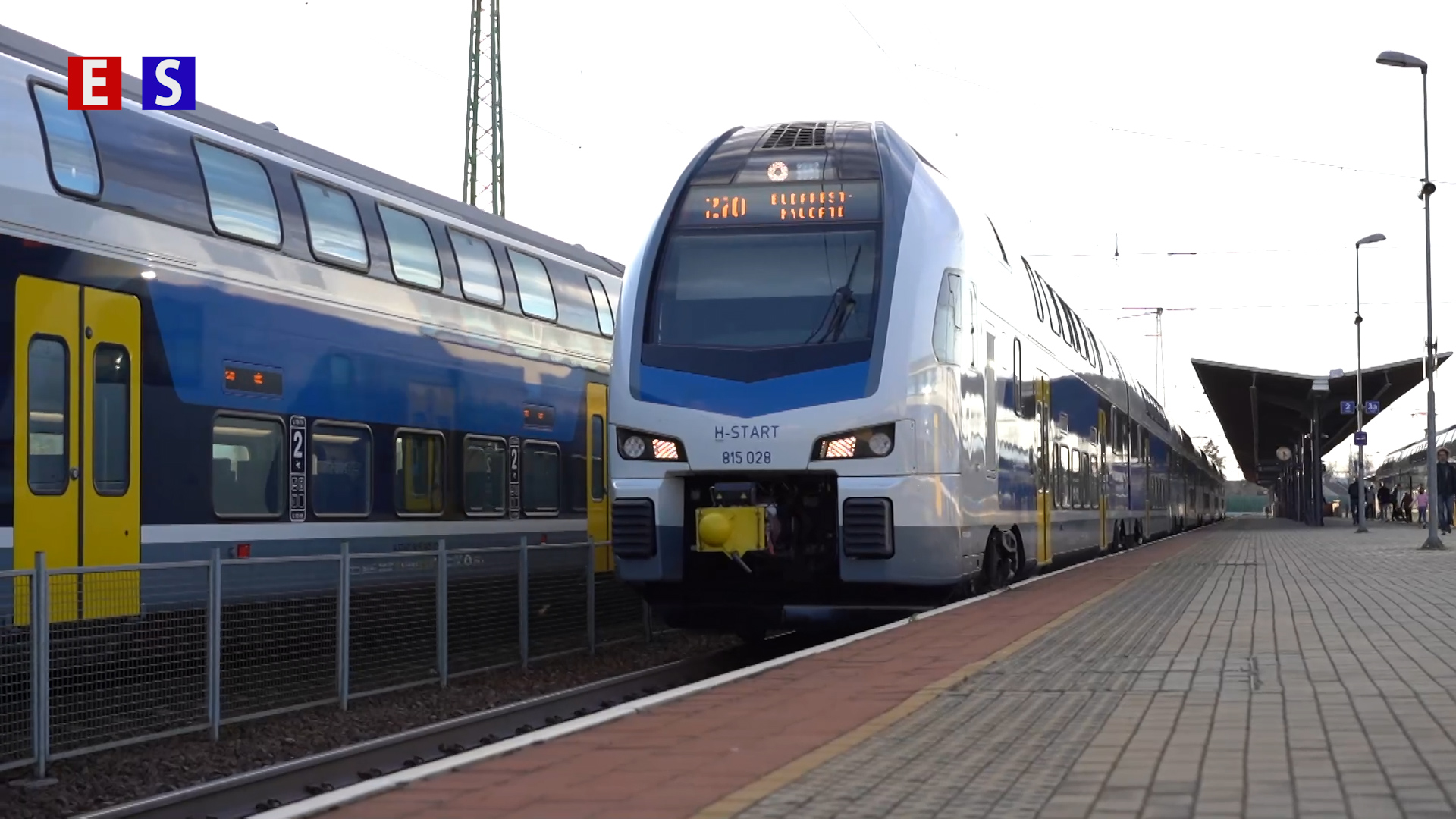 Megerősített vasúti és autóbuszos kapacitással készül a nemzeti ünnepre a MÁV