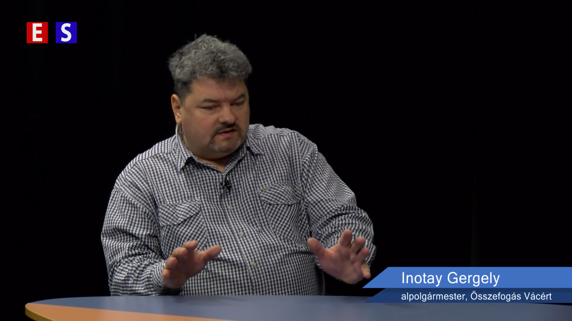 Mit vár az Összefogás Vácért csoport az új 2/3 tól? Interjú Inotay Gergellyel.