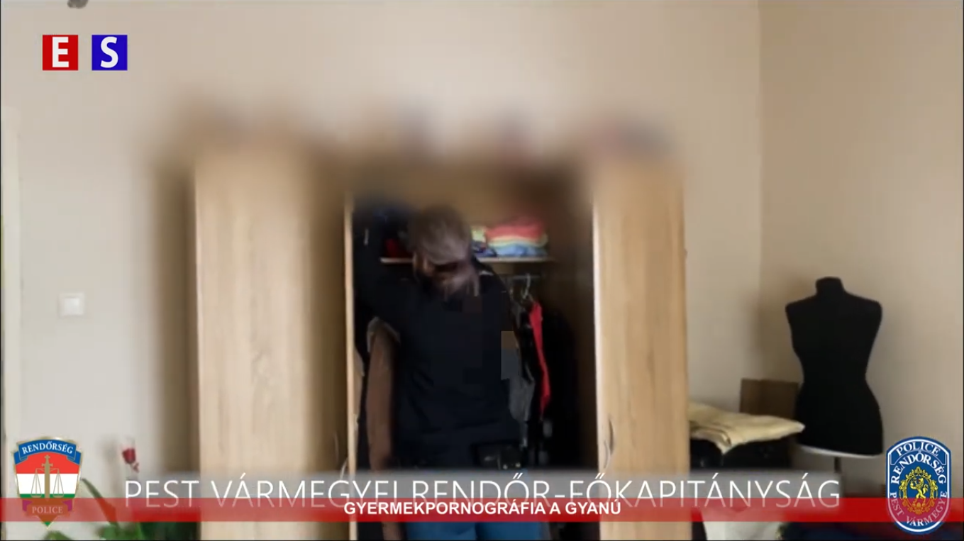 Gyermekpornográfia a gyanú